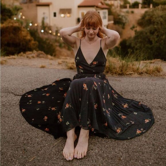 Aritzia Wilfred Navy Floral Wrap Dress - Picture 1 of 7